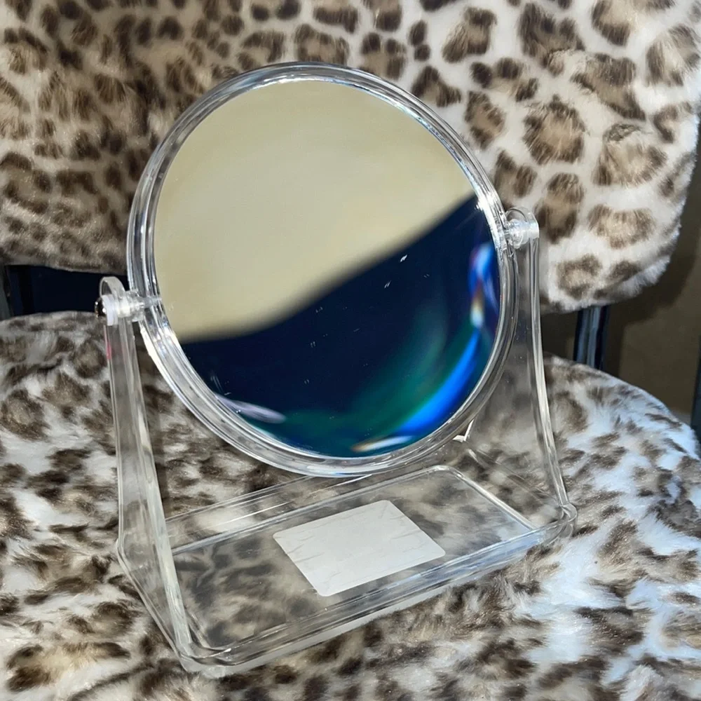 Double sided desk mirror - magnification